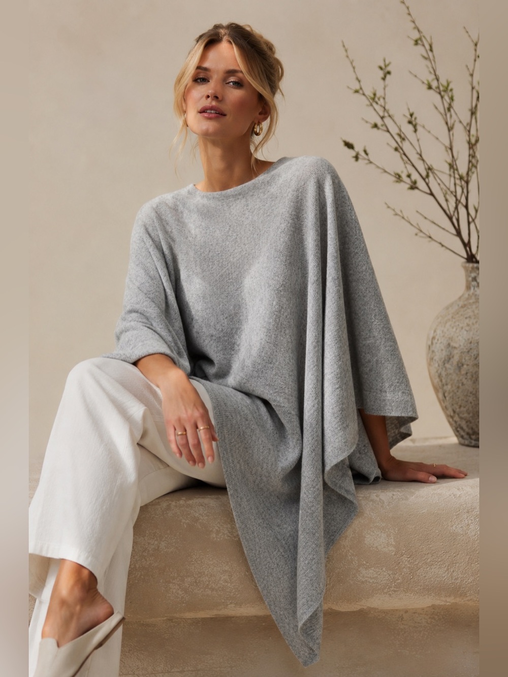 Beryll 100% Cashmere Poncho One Size Gray Asymmetrical Quiet Luxury